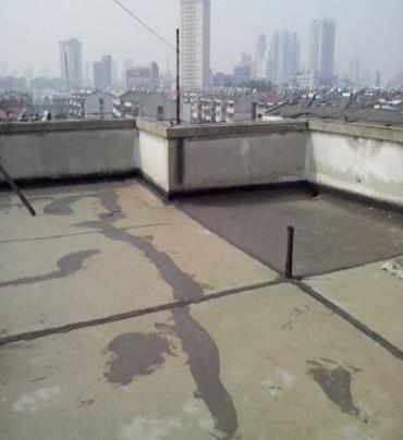 阳西漏水维修 楼顶漏水是什么原因，楼顶漏水维修方法是什么?
